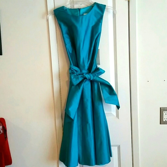 Sarah Campbell dress - Picture 2 of 3